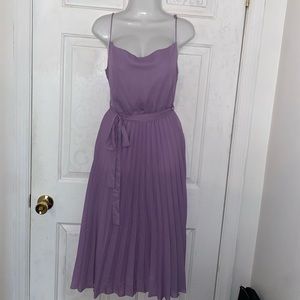 Lilac/purple pleated midi dress